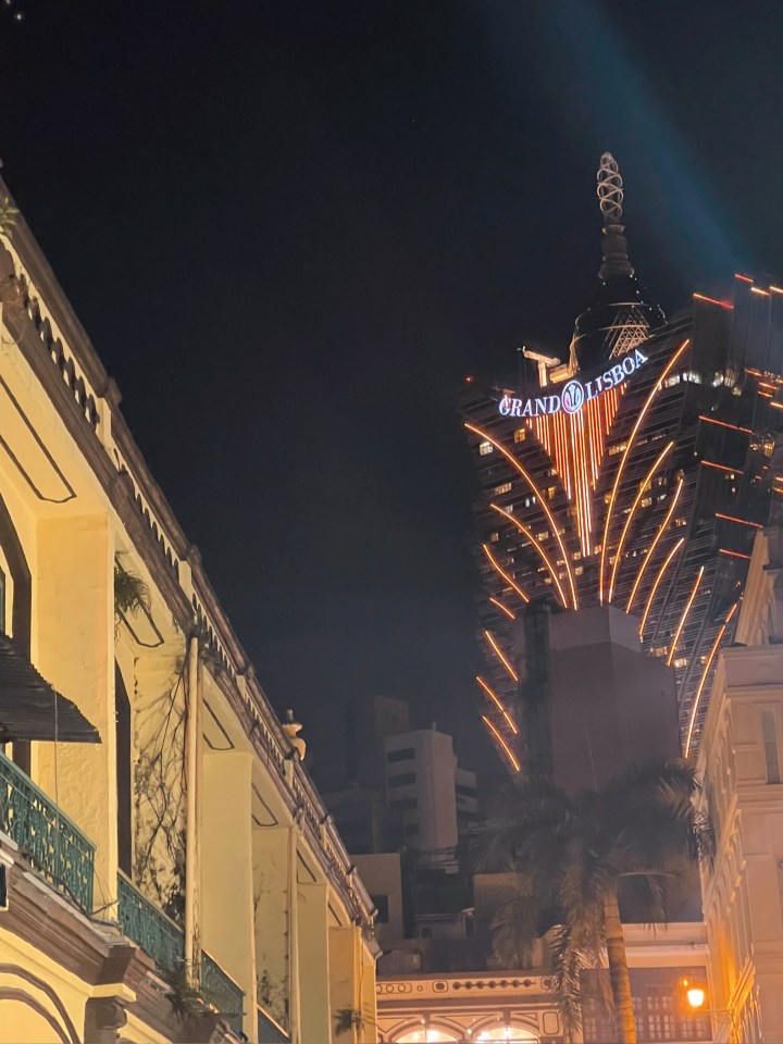 走进东方拉斯维加斯，澳门风情之旅